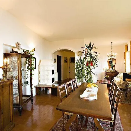 Casa Kinka Вилла Стреза
